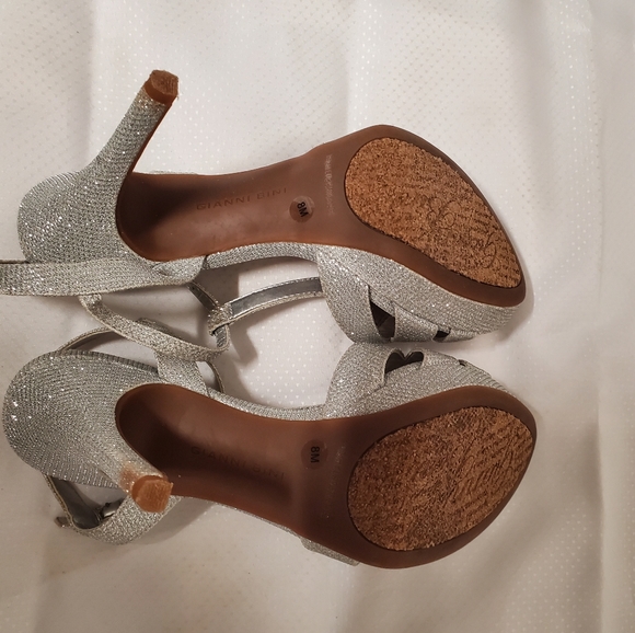 Gianni Bini glitter Heels - Picture 5 of 5
